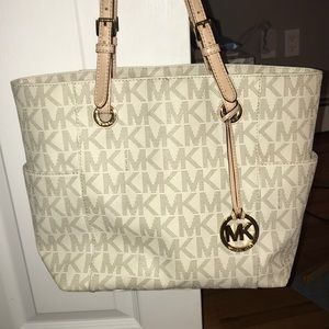 Michael Kors jet set travel small logo tote